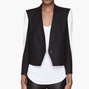 Helmut Lang Sleek Fitted Blazer with Slight Crop Size 0